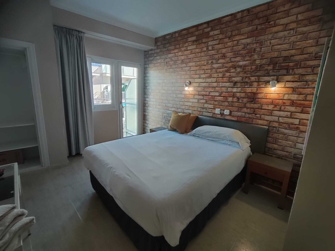 Bedroom 3, HOSTAL MAR DEL PLATA, Baleares
