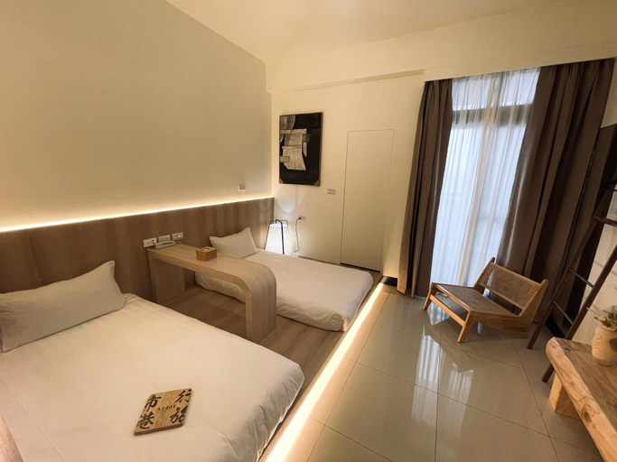 Bedroom 12