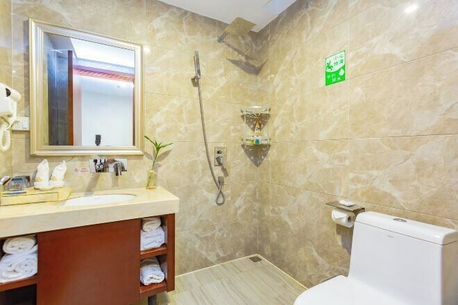 Bathroom 4, Tongxin Hotel, Qianxinan Buyei and Miao