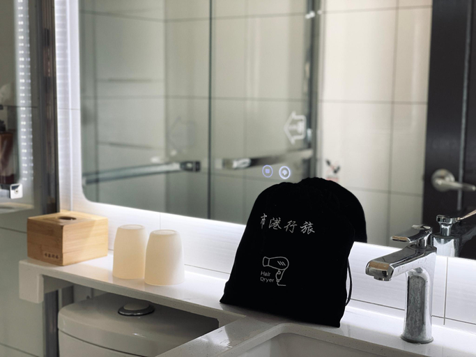 Bathroom 11