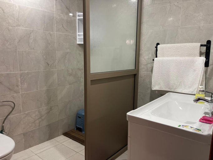 Bathroom 3, RIAD Camping ATLAS, Ouarzazate