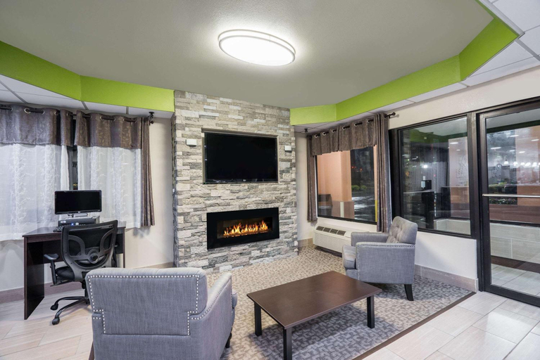 Public Area 2, Super 8 By Wyndham Knoxville West/Farragut, Knox