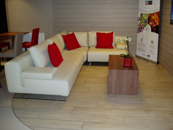 Public Area 3, Hotel Campanile Reims Sud - Bezannes, Marne