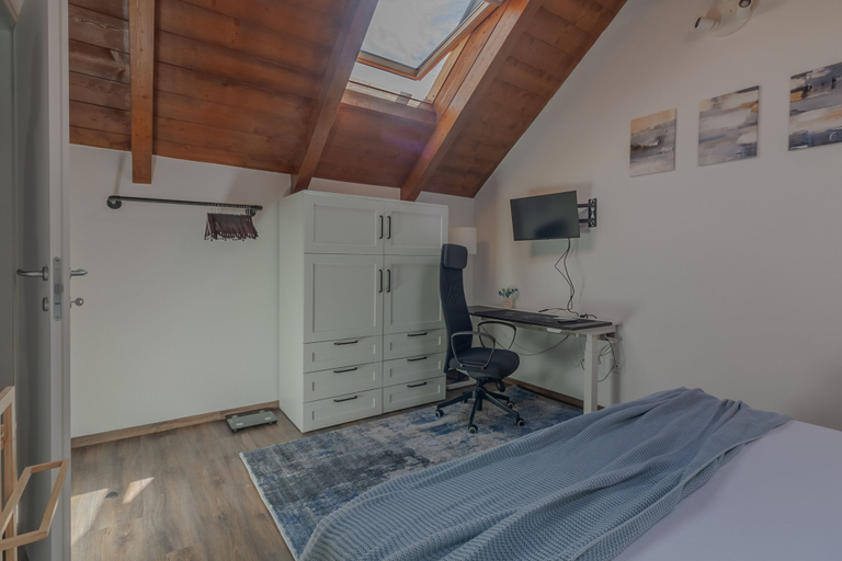 Room 3, Skylight Home in Bellano, Lecco