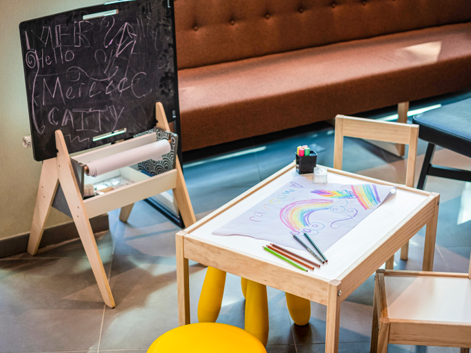 Public Area 3, ibis Styles Paris Meteor Avenue d'Italie, Paris