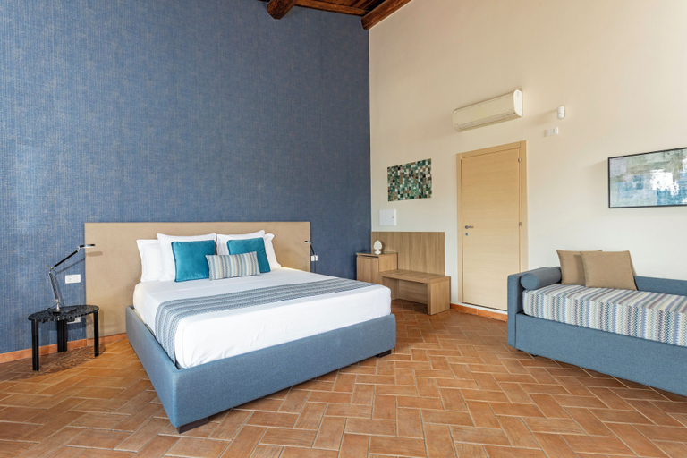 Bedroom 2, Feudogrande Agriturismo, Catania