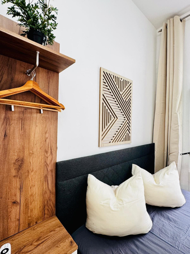 Bedroom 2, Comfy 4BR 10 Min Transport to Stadthalle, Wien
