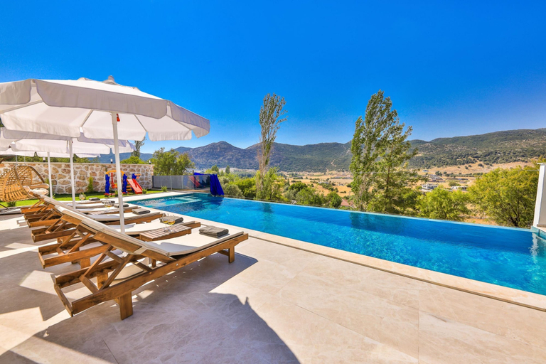 Room 5, Villa Taha in Kas With 3 Bedrooms and 3 Bathrooms, Kaş