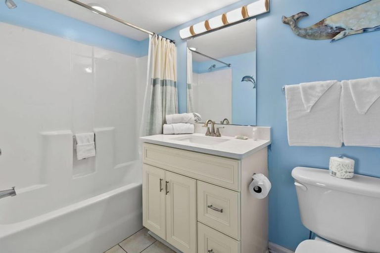 Bathroom 3, Sunrise Pointe 4F, Horry