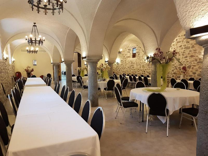 Public Area 2, Hôtel Saint Georges, Savoie