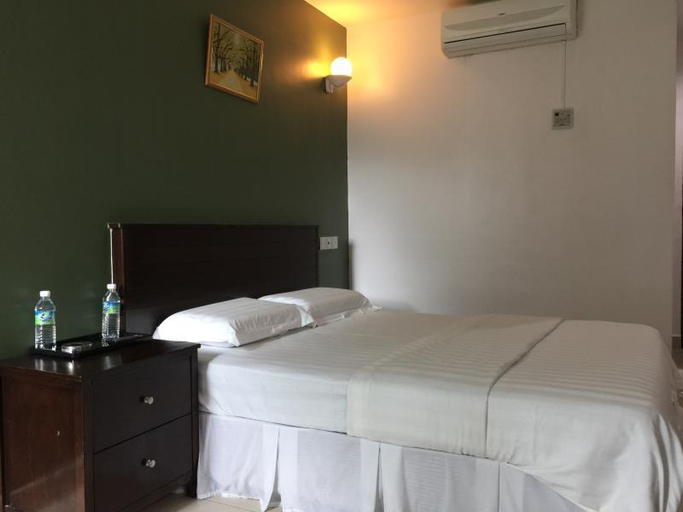 Bedroom 5, Loong Fatt Hotel, Batang Padang