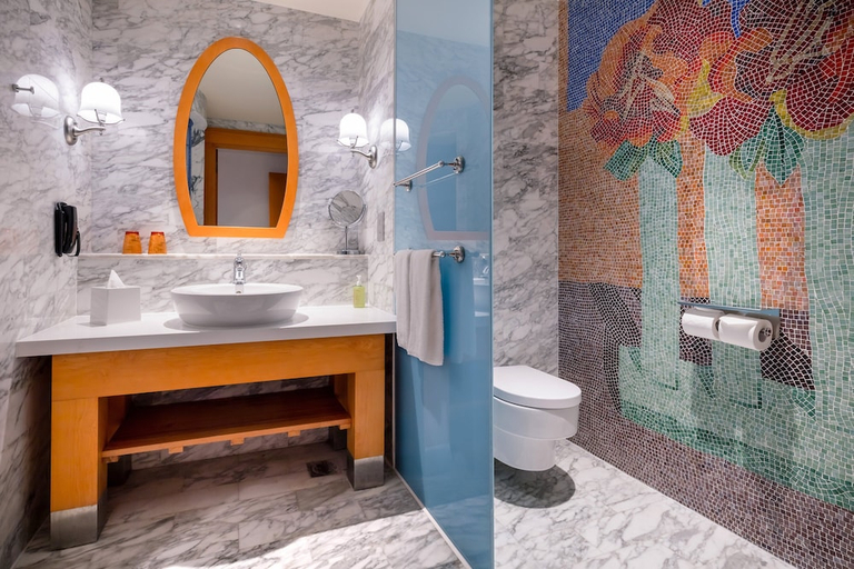 Bathroom 4, Hotel Michael, Singapore