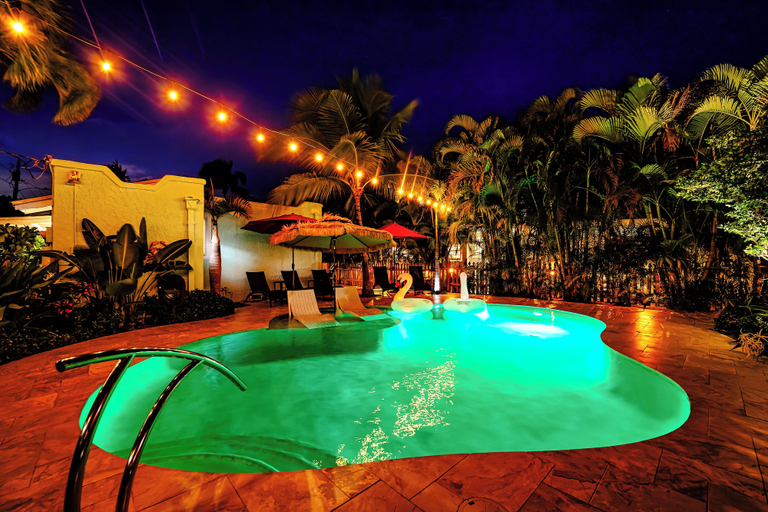 Sport & Beauty 5, Bahama Breeze Bungalow, Palm Beach