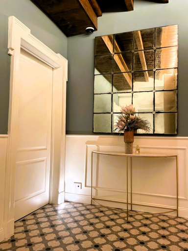 Others 5, YOUnique Boutique Rooms, Milano