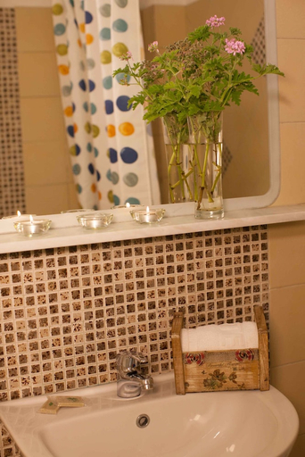 Bathroom, Grekis Hotel & Apartments, Peloponnese