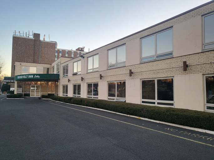 Exterior & Views 2, Roosevelt Inn, Philadelphia
