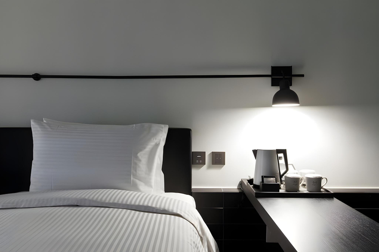Bedroom 27