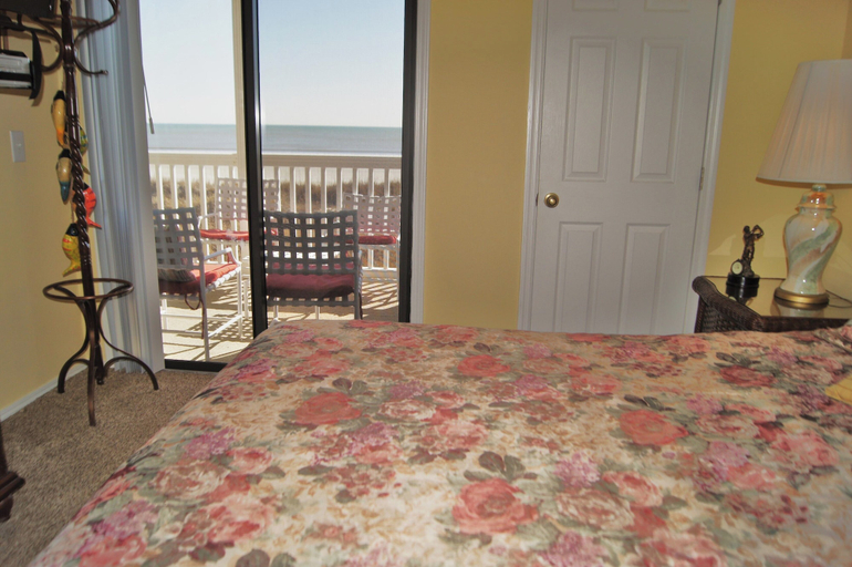 Bedroom 3, Sea Cloisters 204c, Horry