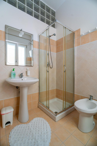 Others 2, Casa Hana, Sassari