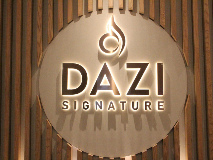 Others 4, Dazi Signature, District 1