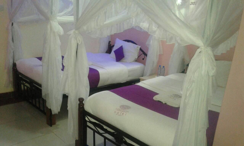 Bedroom, SUNATON HOTEL, Rongo