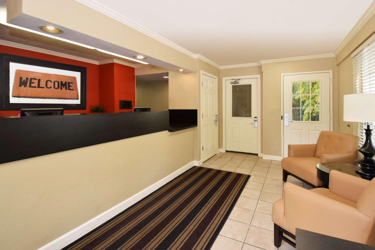 Public Area 2, Extended Stay America Select Suites Baltimore BWI Airport, Anne Arundel