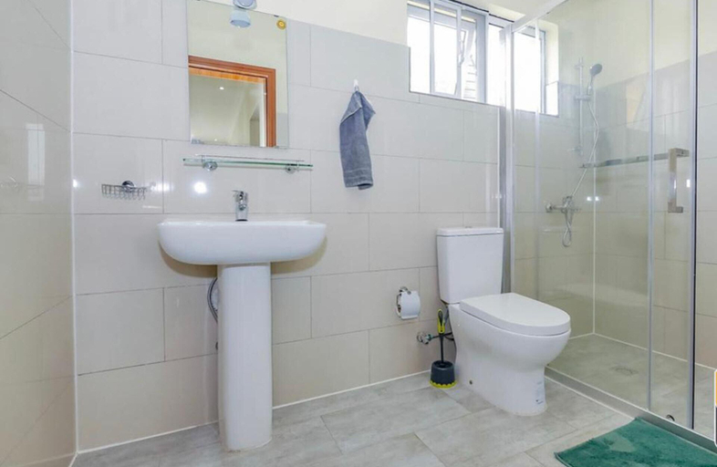 Bathroom 2, Inviting 6-bedrooms Apartment in Kigali, Gasabo