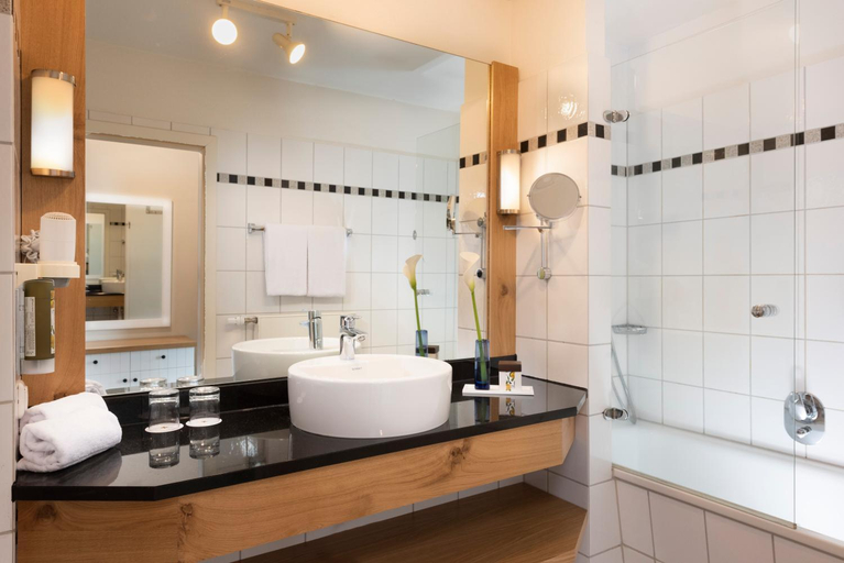 Bathroom, Precise Resort Marina Wolfsbruch - Apartments, Ostprignitz-Ruppin