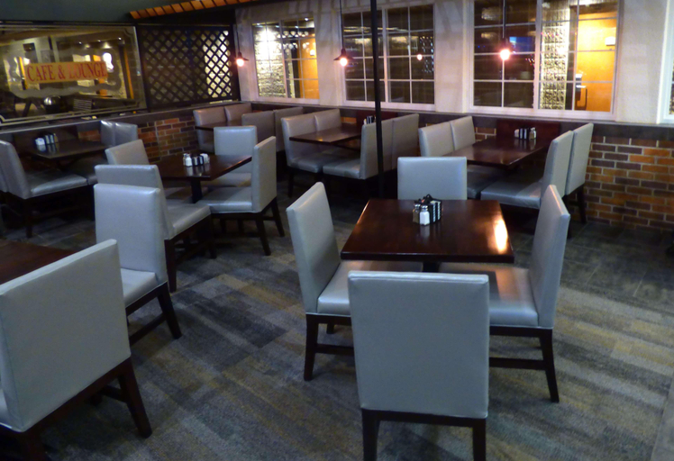 Food & Drinks 5, Best Western Plus Longbranch Hotel & Convention Ce, Linn