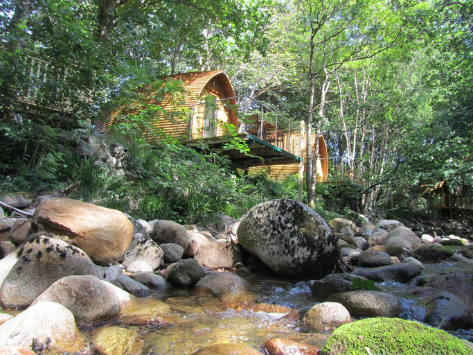Others 4, RiverBeds Lodges with Hot Tubs, Highland