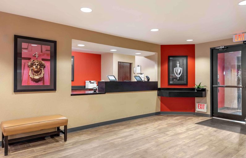 Public Area 2, Extended Stay America Chicago Buffalo Grove Deerfi, Lake