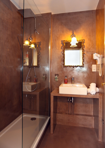 Bathroom 3, The Originals Relais, Le Verger des Châteaux, Bas-Rhin