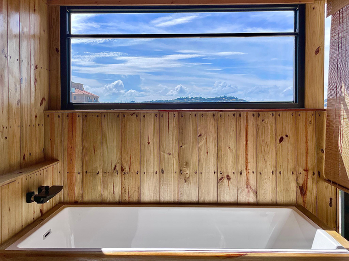 Bathroom 8