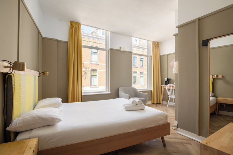 Bedroom 5, Hotel Light, Rotterdam