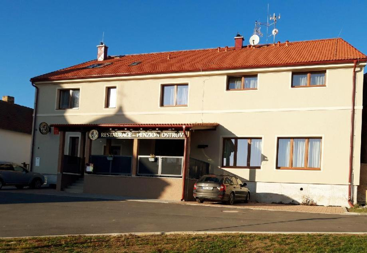 Others 4, Penzion OSTROV, Tachov