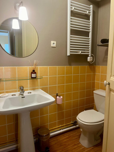 Bathroom 3, Le Clairmont, Orne