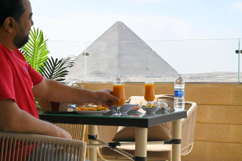 Food & Drinks 3, pyramids wonders hotel, Al-Ahram