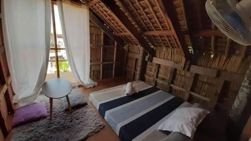 Others 5, A-frame Cottage 1, Baras
