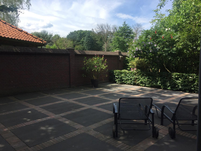 Others 3, Bed & breakfast bosdael, Beesel