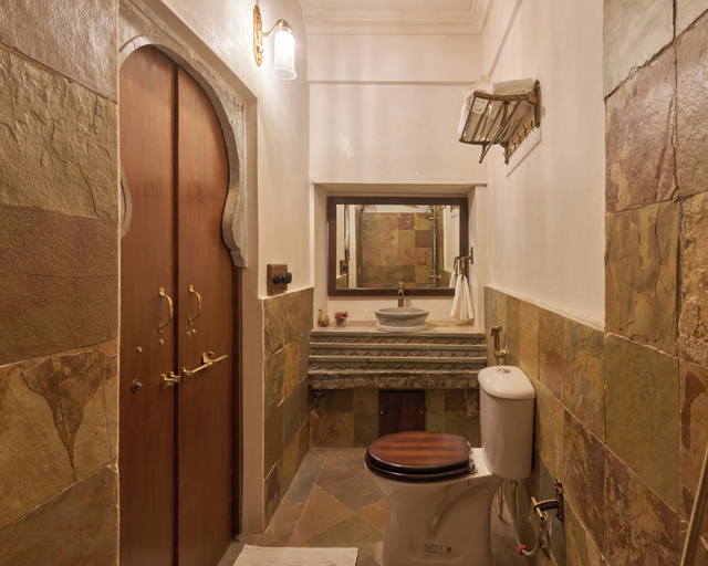 Bathroom 3, Kaladwas Lal Haveli, Udaipur