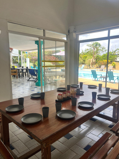 Food & Drinks 5, Coral house San Andres, San Andrés