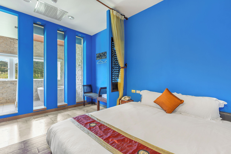 Bedroom 3, Golden Ocean Azure Hotel, Pingtung