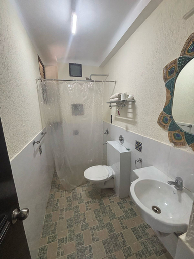 Bathroom, Ddhyana Wellness Resort, North Goa