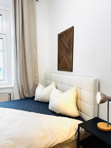 Others 4, Comfy 4BR 10 Min Transport to Stadthalle, Wien