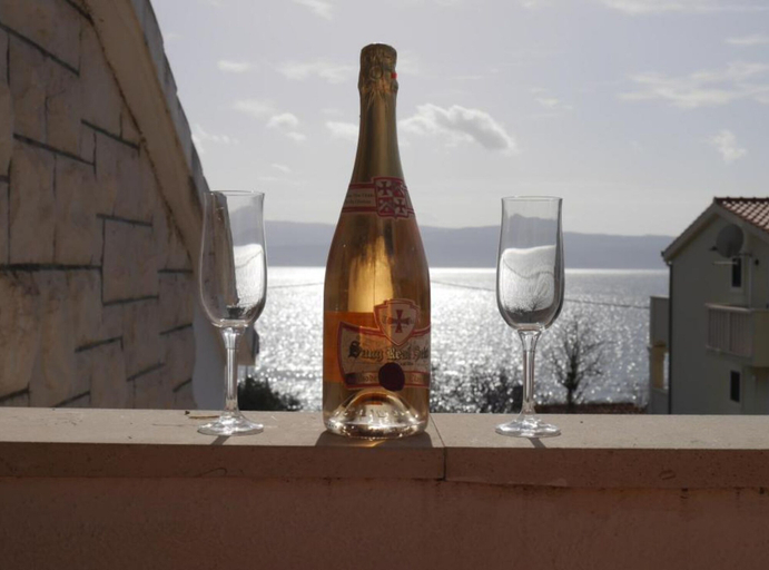 Food & Drinks 5, Dugi Rat Seaside Apartments, Dugi Rat