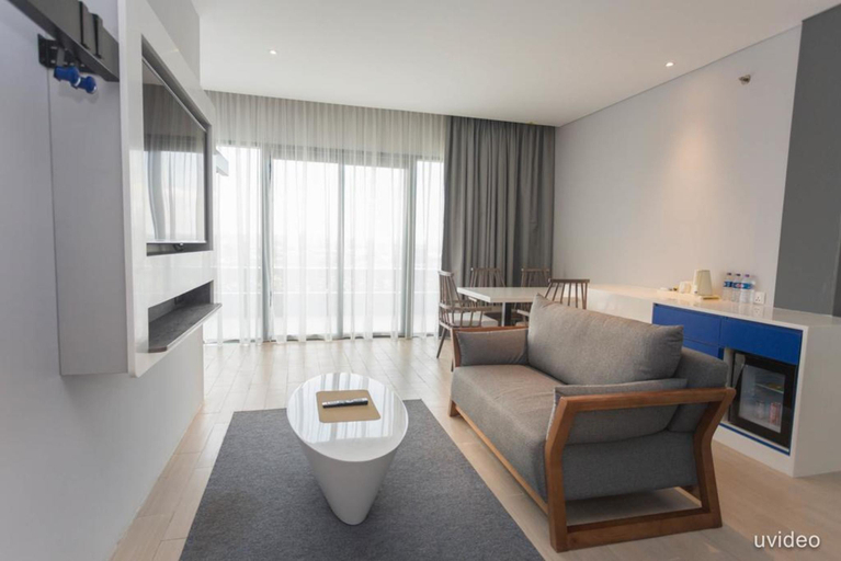 Bedroom 2, ibis Styles Batam Nagoya, Batam