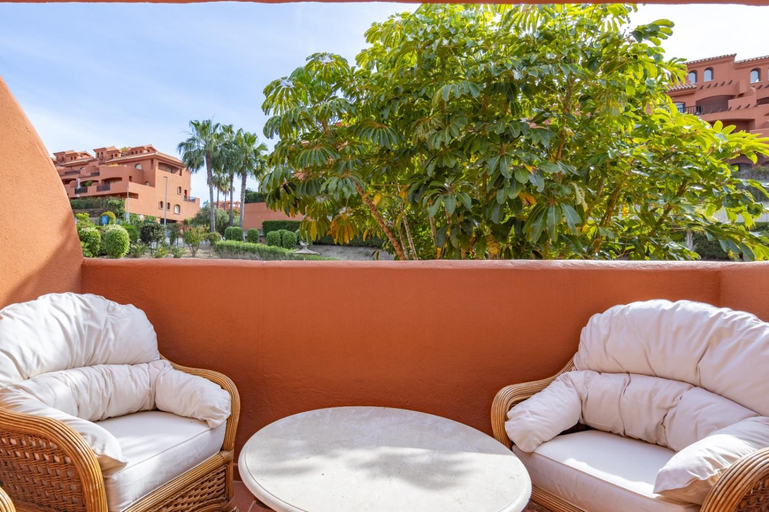 Others 3, Increible y Moderno apartamento Duplex con piscinas y preciosas vistas, Málaga