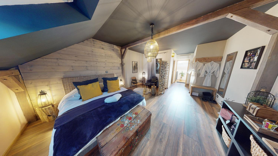 Bedroom 3, La Suite Melusine - Le Souffle du Saule - SPA, Moselle