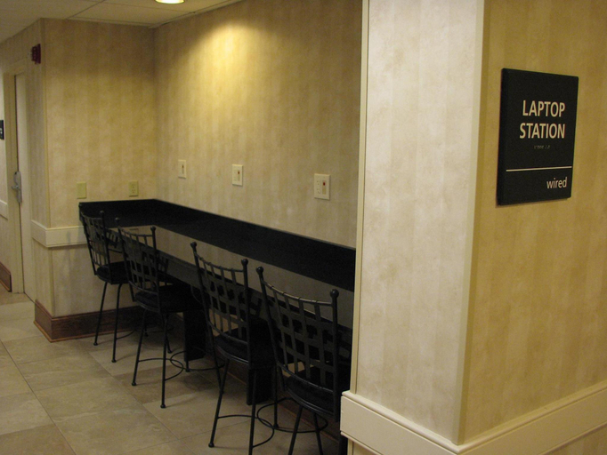 Food & Drinks 4, Hampton Inn & Suites Greenville/Spartanburg I-85, SC, Spartanburg