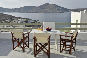 Balcony 5, ハラ スタデオズ アンド アパートメンツ, South Aegean
